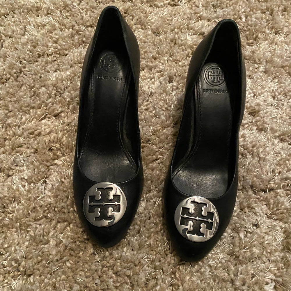 Tory Burch Wedgea Size 6.5